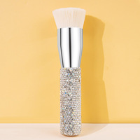 Pinceau de fond de teint plat de luxe style diamant brillant avec poils synthétiques, manche métallique, super doux, pour maquillage du visage et poudre libre