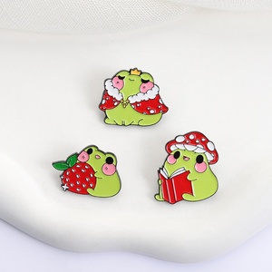 Broche Cape Peinte Motif Petit Grenouille Mignonne <span class=keywords><strong>Prince</strong></span> <span class=keywords><strong>Fraise</strong></span>, Accessoire Vestimentaire, Cadeau <span class=keywords><strong>de</strong></span> Mariage Exquis - Product Image 2