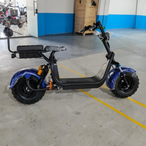 Ventes chaudes Scooter électrique à deux roues en alliage d'aluminium avec phare avant, frein à disque hydraulique et <span class=keywords><strong>batterie</strong></span> au lithium - Product Image 3