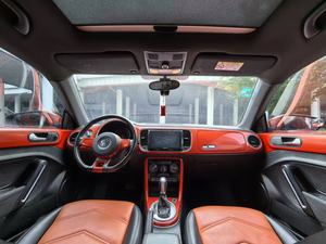 Auto Usado: Volkswagen <span class=keywords><strong>Beetle</strong></span> 1.2T <span class=keywords><strong>2018</strong></span>, Sedán Elegante de 3 Puertas y 4 Asientos - Product Image 4
