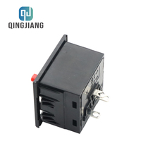 IEC C13&C19 3 Stopkontak Industri 10A Soket Ekstensi yang Dapat Dikunci PDU Receptacle Power Socket