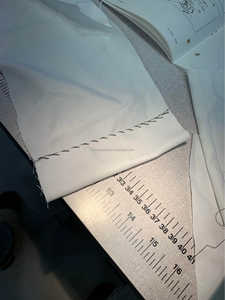 Máquina de Coser de Puntada Invisible <span class=keywords><strong>Brother</strong></span> JC-<span class=keywords><strong>9330</strong></span>, Puede Equiparse con Cortahilos y Elevador Automático del Prensatelas - Product Image 6