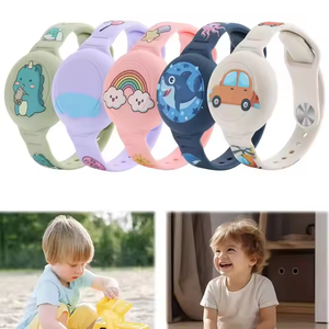 Nouveautés TITUO Bracelets de Dessins Animés Étanches pour Enfants en Silicone Souple et Léger avec Support de Poignet Dissimulé pour <span class=keywords><strong>AirTag</strong></span> - Product Image 1