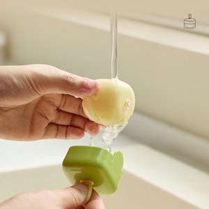 Rodillo Quitapelusas Portátil Lavable, Tamaño de Bolsillo, Mini, Bonito, Multisuperficie, para Eliminar Pelusas y Cabello - Product Image 2