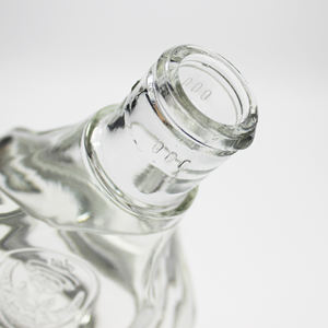 Botellas de Vidrio Exóticas y Exquisitas Personalizadas de 700 ml para Whisky, Vodka, Brandy y Ron - Product Image 5