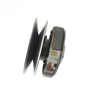 Ensemble d'embrayage arrière haute performance au <span class=keywords><strong>meilleur</strong></span> prix pour les pièces de <span class=keywords><strong>scooter</strong></span> GY6-<span class=keywords><strong>50</strong></span> Typhoon <span class=keywords><strong>CC</strong></span> essentielles pour les systèmes de carrosserie de moto - Product Image 1