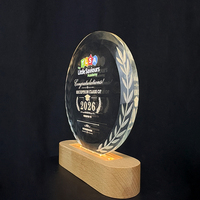 Plaque en cristal ronde personnalisée, trophée en cristal avec base lumineuse en bois MH-LJ0990