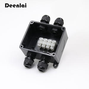 Deenlai FSH714 Caja de conexiones de 4 vías resistente <span class=keywords><strong>a</strong></span> la intemperie con terminales para la conexión de 3 polos Fase neutra y <span class=keywords><strong>cable</strong></span> de <span class=keywords><strong>tierra</strong></span> - Product Image 3