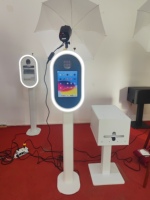 Photomaton pour iPad avec support d'imprimante, anneau lumineux LED ovale + flash et parapluie à lumière douce, idéal pour les mariages et les fêtes