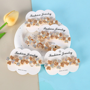 Pinza para el pelo de moda con diamantes de imitación de 12 cm, clip de resorte, accesorio diario para mujer, hecho en China - Product Image 1
