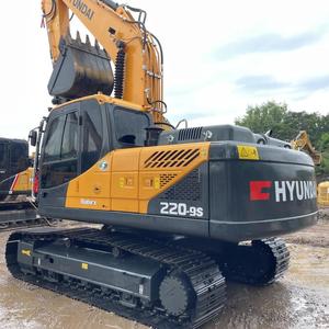 Excavatrice Hyundai R 220LC-9s d'occasion / Excavatrices sur chenilles Hyundai 200 210 215 225-9 220 en bon état en stock - Product Image 1