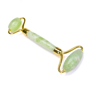 En stock! Cool visage moins cher <span class=keywords><strong>prix</strong></span> masseur outil réalisé par pierre <span class=keywords><strong>de</strong></span> <span class=keywords><strong>jade</strong></span> brut xiuyan <span class=keywords><strong>jade</strong></span> vert visage <span class=keywords><strong>rouleau</strong></span> - Product Image 5