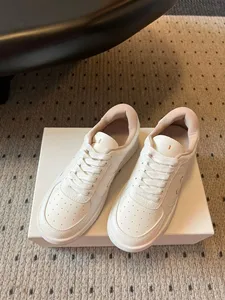 Chaussures de Skateboard Sportives de Luxe pour Femmes de Marque de Créateur Haut de Gamme, Qualité Supérieure 5A, Tige en Toile, Doublure en Coton, Lacets, Semelle en Caoutchouc, Tendance Mode - Product Image 3