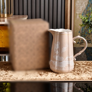 Tetera de Porcelana de Lujo con Diseño Floral, Plato para Celebraciones de Boda, Soporte para Té de la Tarde, Estilo Americano, Portátil y Ecológico - Product Image 4