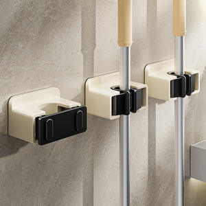 Ltao Mop – crochet mural en plastique blanc laiteux et gris bronze, support mural pour outils de nettoyage de cuisine - Product Image 1