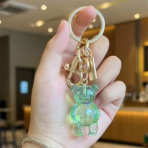 Porte-clés en résine Ours Arc-en-ciel en gros, pendentif créatif dégradé de couleurs pour sacs, accessoires de décoration mignons et durables - Product Image 6