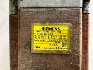 มอเตอร์ซิงโครนัส 1.5KW PLC 1FK70635AF711TG0 1FK7063-5AF71-1TG0 ความเชี่ยวชาญทางเทคนิคที่ครอบคลุมพร้อมประสบการณ์เชิงลึกในอุตสาหกรรม - Product Image 2
