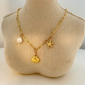 Collana in Acciaio Inossidabile Stile Oceano con Conchiglie, Perle e Stelle Marine, Gioielli in Titanio Placcato Oro 18K - Product Image 6
