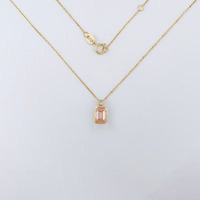 Chaîne de clavicule ajustable en or jaune 18 carats avec pendentif fantaisie en diamant rose Sakura taille émeraude, élégante et raffinée, avec breloque délicate