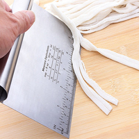 430 acier inoxydable cuisine farine pâtisserie outil Pizza diviseur gâteau crème grattoir pâte Cutter avec échelle de mesure