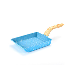 Square Nonstick Tamagoyaki Frying <b>Pan</b> With Wooden Handle For Breakfast Cooking - Product Image 1