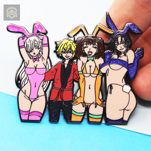 Alfiler de solapa de resina epoxi Bobbi Dome personalizado Bedazzled Alfileres personalizados chapados en oro <span class=keywords><strong>para</strong></span> bebés - Product Image 6