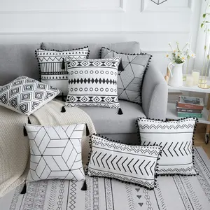 波西米亚设计天鹅绒软垫套，用于沙发几何印花枕套，带流苏新设计垫套