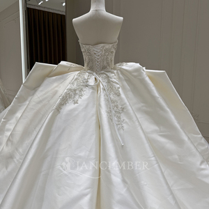 Robe de mariée de luxe ivoire Xx108, ornée de cristaux, coupe architecturale, traîne en satin et tulle, pour cérémonie nuptiale formelle Jancember - Product Image 2