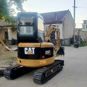 Excavadoras Caterpillar 304 Usadas en Buen Estado, Certificación CE, Mini Excavadora de 4T de Segunda Mano con Accesorio de Pulgar - Product Image 3