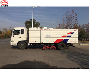 Camion de nettoyage urbain DongFeng personnalisé 4x2 à 6 roues, 5 m³, 7 m³, 10 m³, balayeuse à <span class=keywords><strong>balai</strong></span> mécanique - Product Image 2