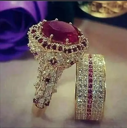 Women's 18k Gold Plated Ruby Topaz Party Engagement Ring Design Luxurious Style Gem Set Wedding Rings for Women