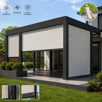 Volet roulant motorisé d'extérieur avec protection UV, résistant au vent et offrant un contrôle de l'intimité pour patio, pergola, solution toutes saisons