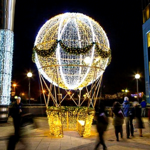 Ballon à air chaud décoratif à LED pour les hôtels, les expositions et les parcs à thème - Product Image 1