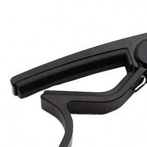 คาโป้กีตาร์โลหะแบบปรับได้ - อเนกประสงค์ น้ำหนักเบา สำหรับเครื่องสายทุกชนิด: อะคูสติก ไวโอลิน แมนโดลิน อูคูเลเล่ - Product Image 3