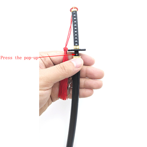 Fabricant en alliage de zinc Anime jouet épée modèle porte-clés mini <span class=keywords><strong>katana</strong></span> javel épée porte-clés pour Bankai <span class=keywords><strong>BLEACH</strong></span> <span class=keywords><strong>Bleach</strong></span> - Product Image 3