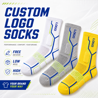 Chaussettes de performance respirantes avec logo personnalisé, chaussettes athlétiques confortables pour la course à pied, l'exercice et la randonnée