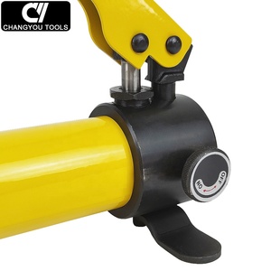 Pompe manuelle hydraulique en métal CP-180 portative 700 pompes à huile haute pression de barre usinage d'alimentation de moteur de traitement de l'eau alimentaire