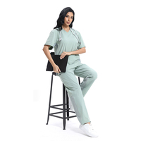 Ensemble d'uniformes médicaux vert menthe frais à blocs de couleur, confortables et amples, pour cliniques, hôpitaux et pharmacies