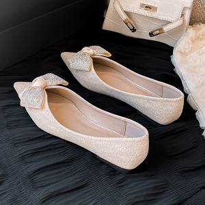 Zapatillas de tacón alto de PU suave de moda para mujer, estilo Baotou, con tacón medio grueso, para verano-otoño 2026, ideales para madres de mediana edad y mayores. - Product Image 2