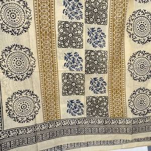 Custom 100% Cotton <b>Sarongs</b> with Silk Screen Print for Beachwear & Resort Shops Wholesale Custom Cotton <b>Sarongs</b> - Product Image 3