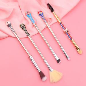 Set de 7 Brochas de Maquillaje de la <span class=keywords><strong>Serie</strong></span> de Películas, <span class=keywords><strong>Doctor</strong></span> <span class=keywords><strong>Strange</strong></span>, Thanos, Spider, Anime, Mango de Metal Dorado, Brocha para Rubor, Sombra de Ojos, Kit de Herramientas - Product Image 5