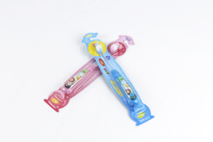 Cepillo de dientes desechable luminoso para niños con cabezal suave, limpieza de lengua, agarre cómodo y base con ventosa de diseño vertical - Product Image 6