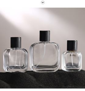 Flaconi di Vetro Vuoti di Lusso Quadrati Trasparenti Neri da 30ML per Profumo Spray, Flacone da 50ml con Scatola Cilindrica - Product Image 2