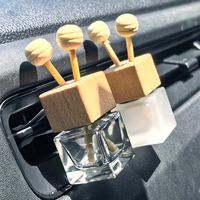 Bouteille Diffuseur de Voiture en Verre Transparent Carré Vide 8ml, Diffuseur d'Arôme de Voiture, Diffuseur de Parfum de Voiture, En Gros