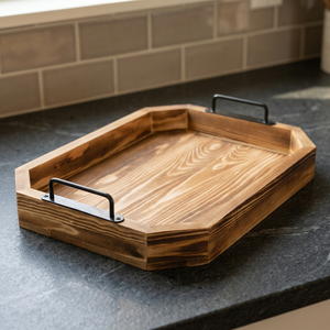 Bandeja de Servir de Madera Ecológica Hecha a Mano con Logotipo Grabado, Asa con Estampado Animal, Acabado con Recubrimiento en Polvo, Duradera, Decorativa, Apta para Lavavajillas - Product Image 1