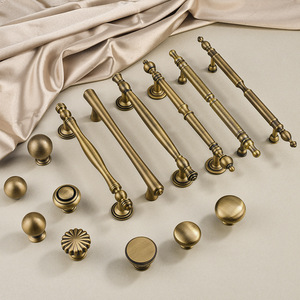 <b>Brass</b> Cabinet Handles Bar <b>Knobs</b> Traditional Style Durable For Cabinet <b>Doors</b> Drawers Wardrobes Modular Installation - Product Image 3