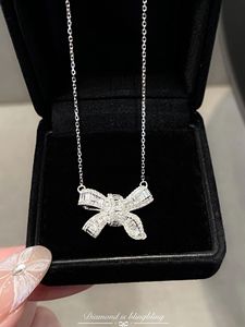 Xinfly, Proveedor Mayorista de Joyería de Oro de 18K, Servicio Personalizado OEM/ODM, Precio de Fábrica, Collar de Oro Blanco con Certificación - Product Image 3