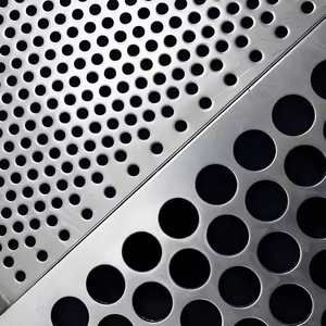 2025 đục lỗ Bảng điều khiển đục lỗ kim loại tấm hàng rào thép không gỉ đục lỗ lưới để trang trí và rào cản âm thanh - Product Image 5