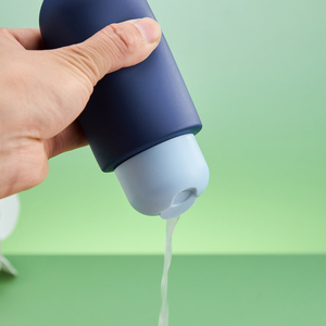 Thiết Kế Mới 300Ml HDPE Cảm Ứng Mềm Mại Rỗng Nhựa Vòng Chai Lotion Cho Chăm Sóc Da Với Báo Chí Bìa Vẻ Đẹp Bao Bì Mỹ Phẩm 10Oz - Product Image 6