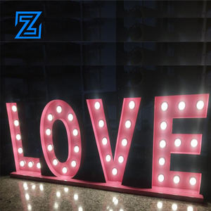 Alquiler de <span class=keywords><strong>Letras</strong></span> Grandes de Metal con Luces LED para Eventos 2026 4t, Funciona con Batería, Números y <span class=keywords><strong>Letras</strong></span> Grandes de 22 cm con Luces LED, 16 <span class=keywords><strong>Bombillas</strong></span> LED para Cumpleaños - Product Image 4